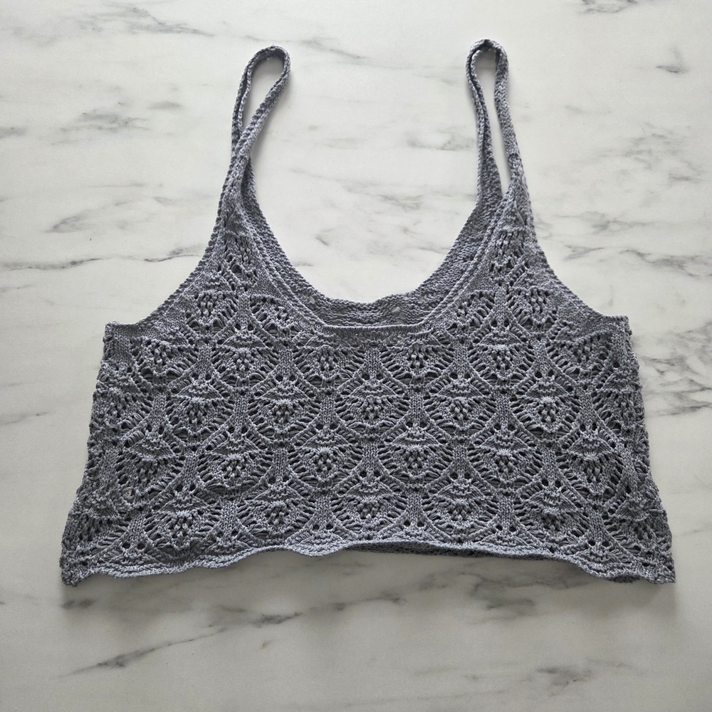 Crochet Crop Tank Top in Light Gray - Picture 4 of 4